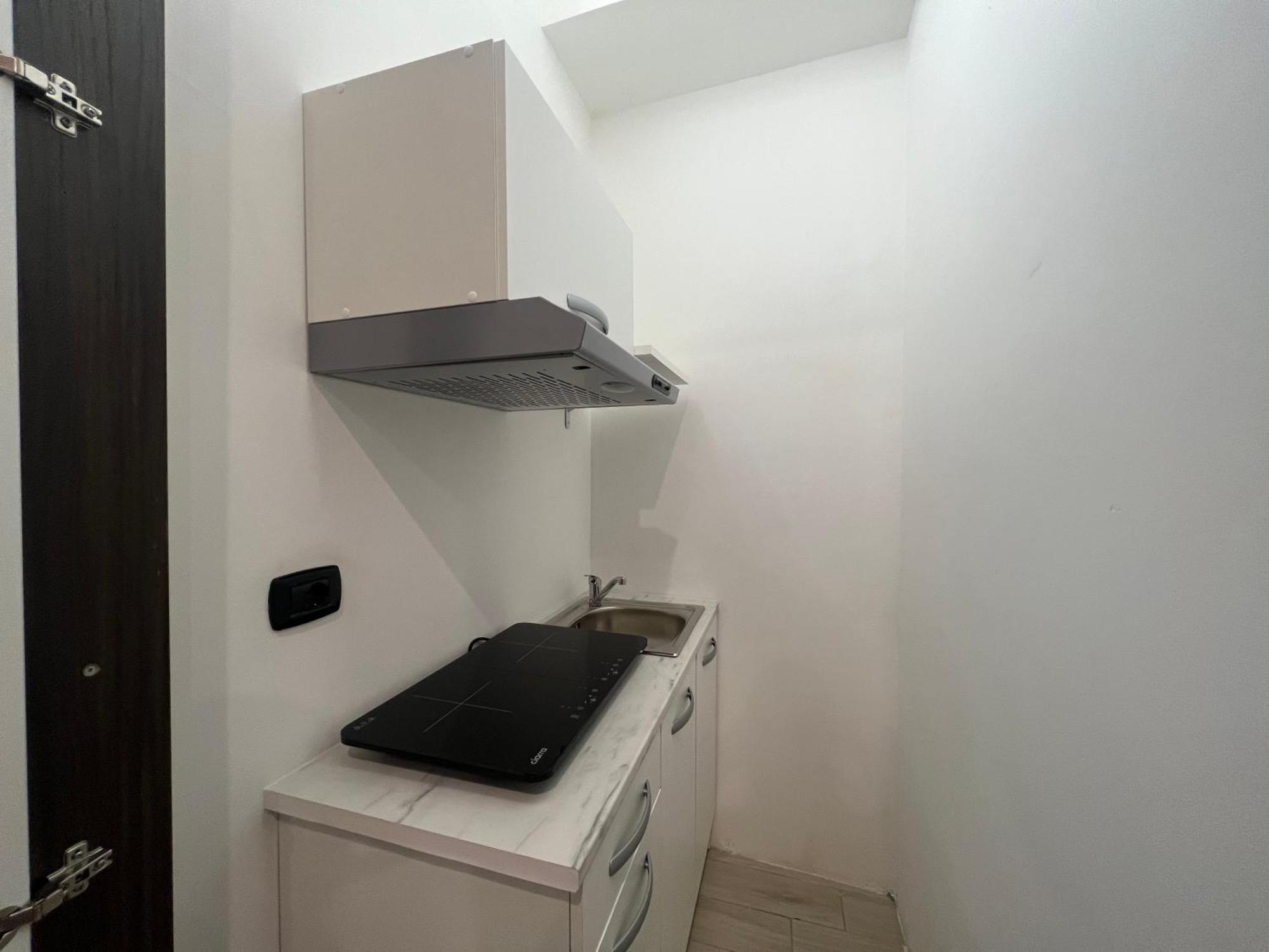 La Piazza Suite Napels Buitenkant foto